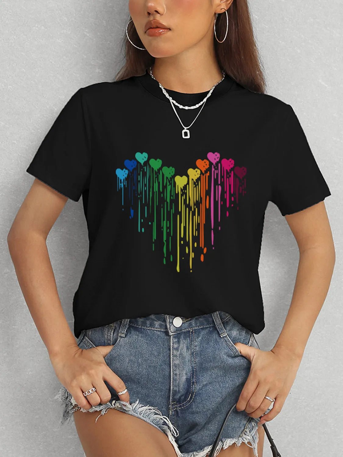 ❤️ Heart Round Neck Short Sleeve T-Shirt ❤️