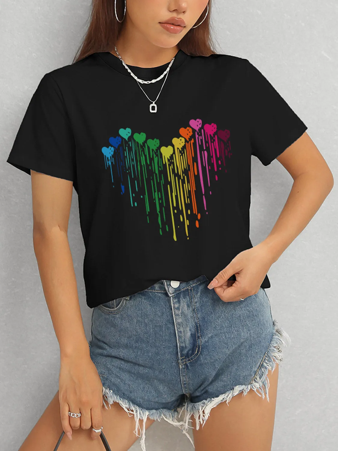 ❤️ Heart Round Neck Short Sleeve T-Shirt ❤️