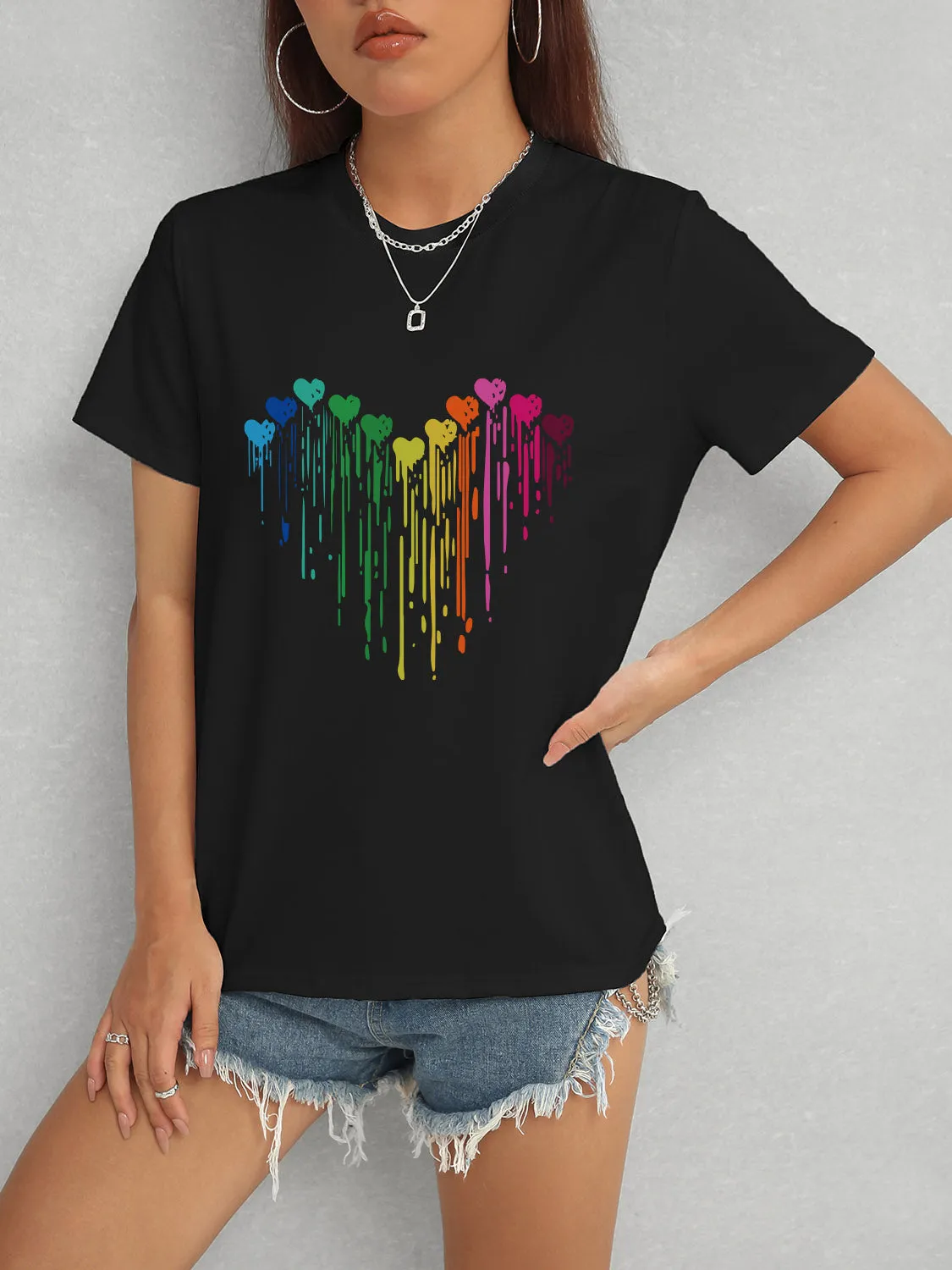 ❤️ Heart Round Neck Short Sleeve T-Shirt ❤️