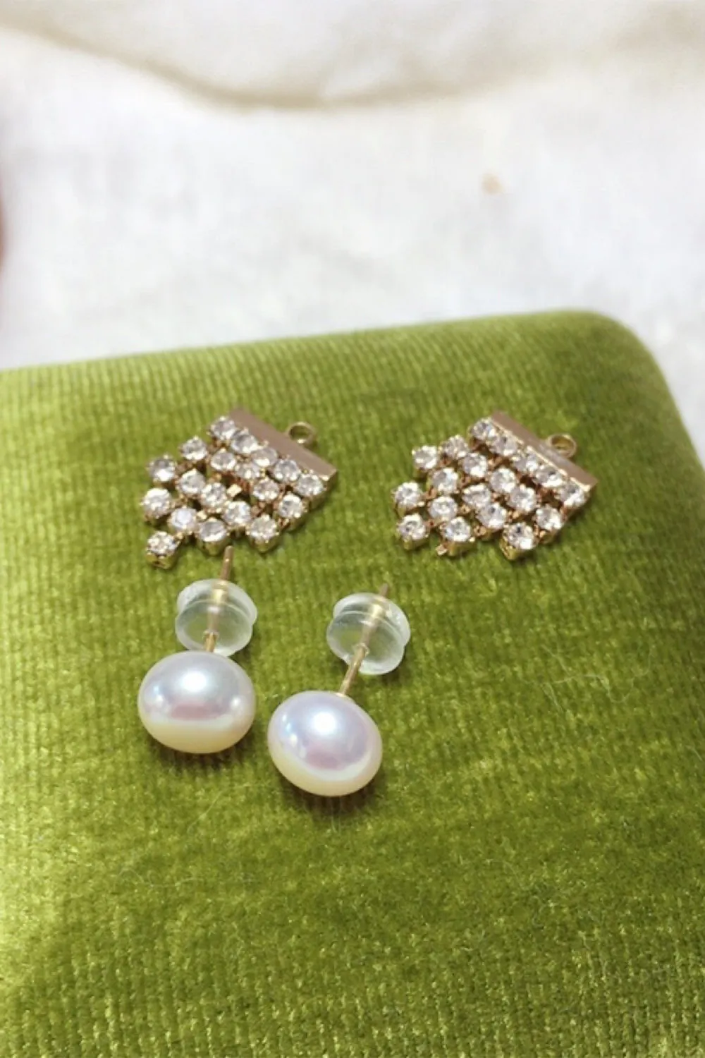 Beaded Pearl White Earrings