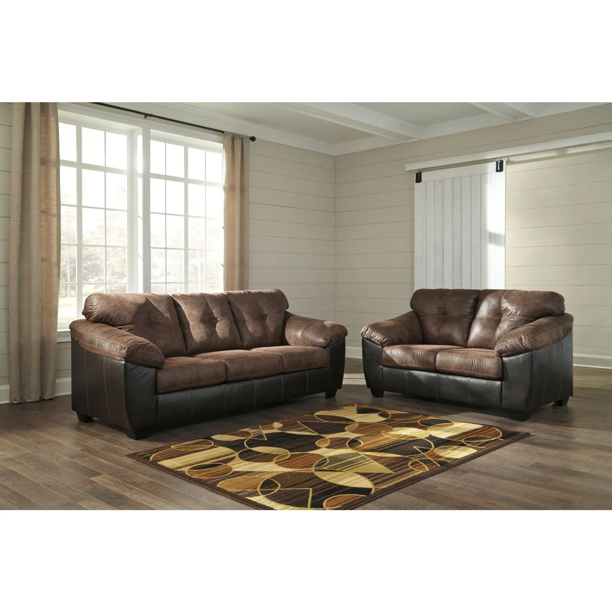 Gregale Loveseat