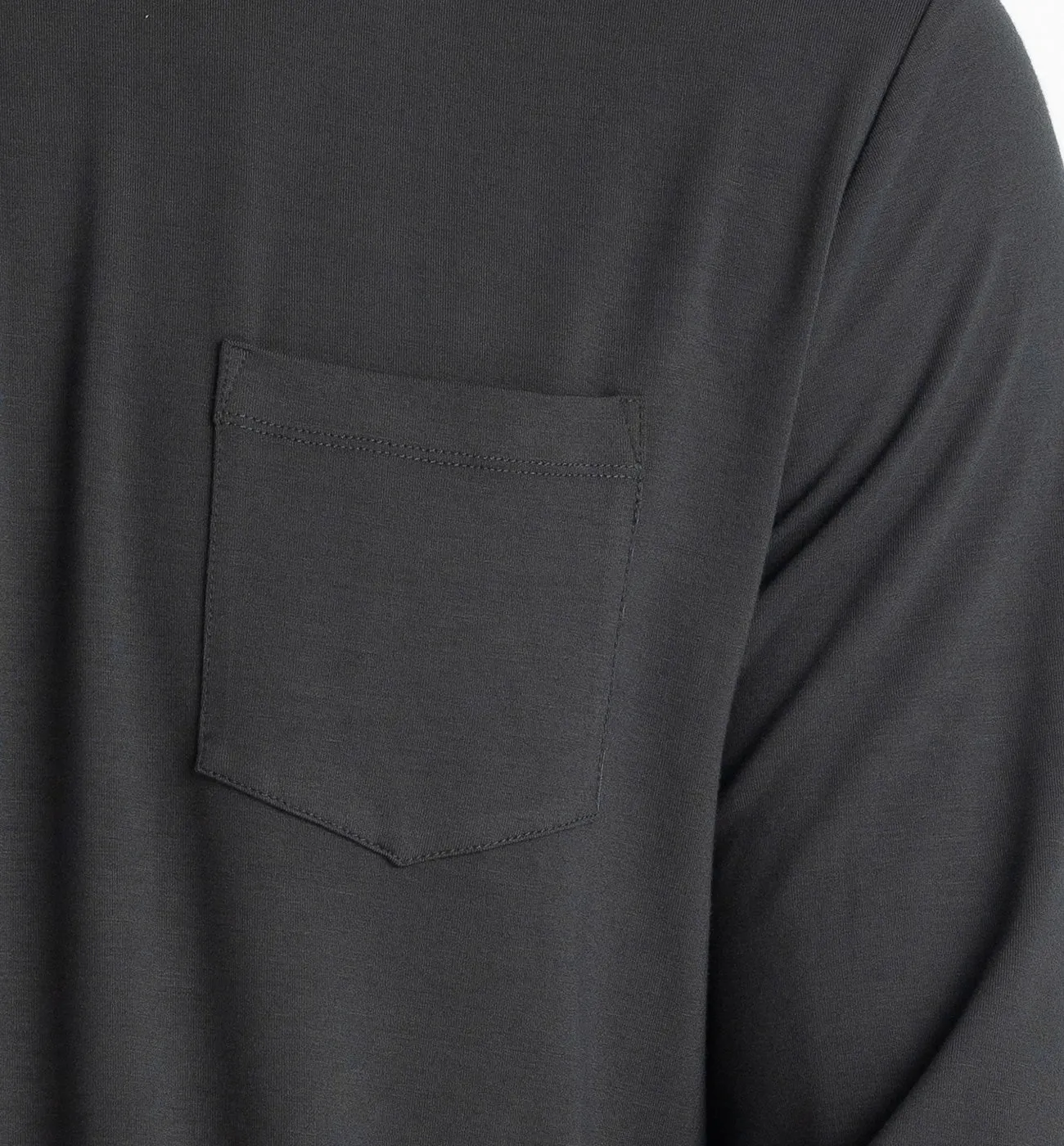 Men's Bamboo Flex Long Sleeve Pocket Tee - Black Sand