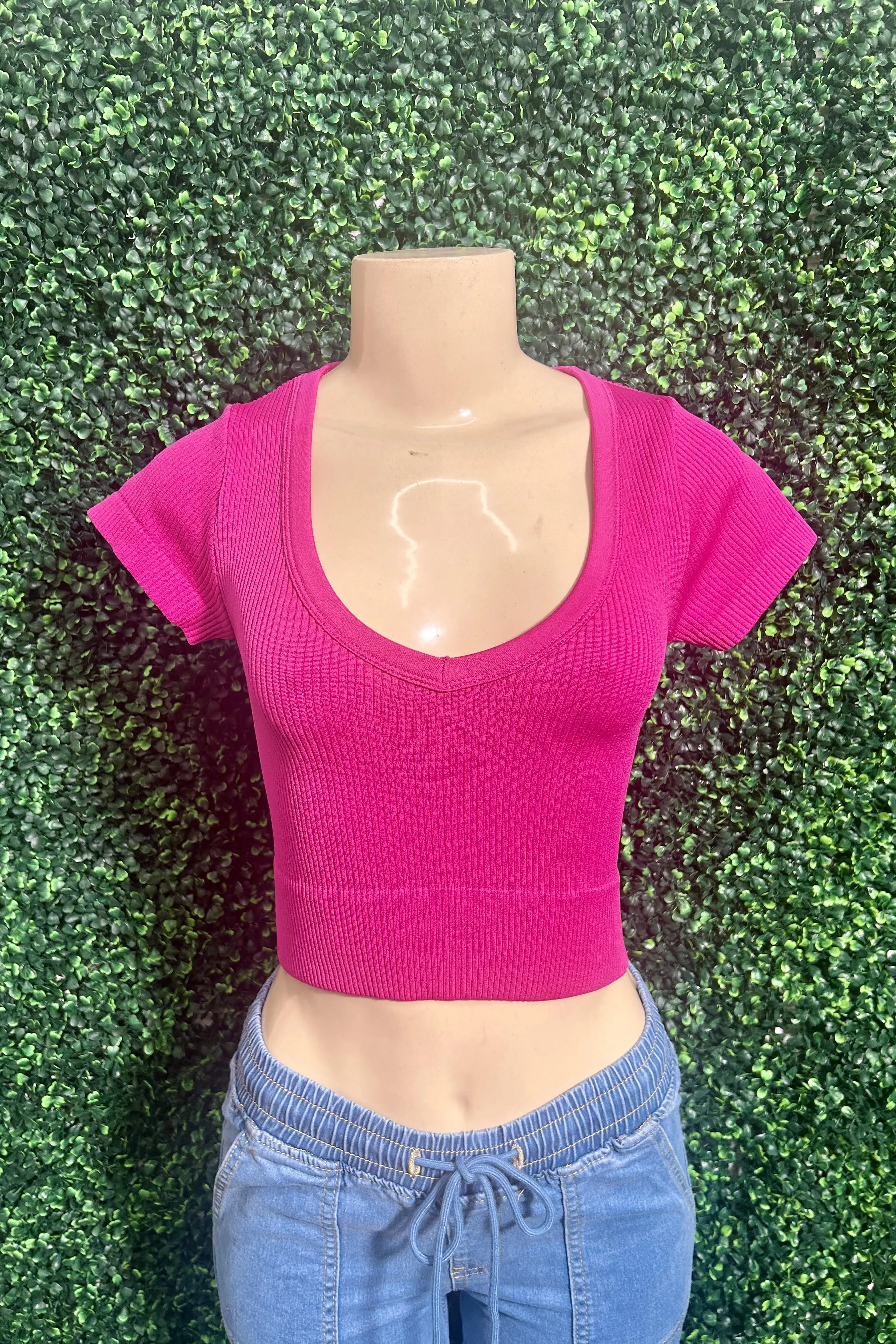 Seamless Wide Deep v Neck Top