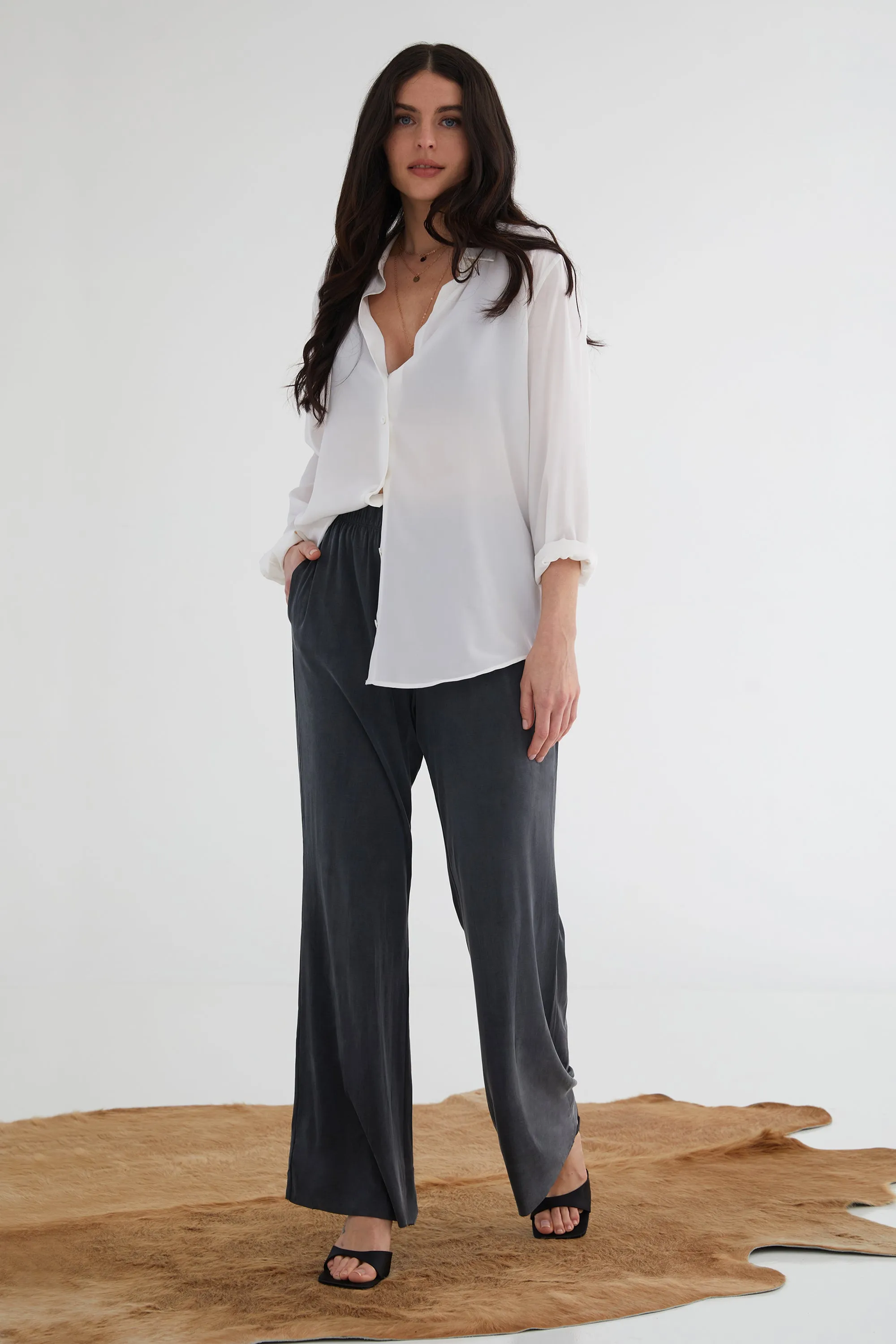 The Effortless Palazzo: Pant - Flow Cupro - Ink