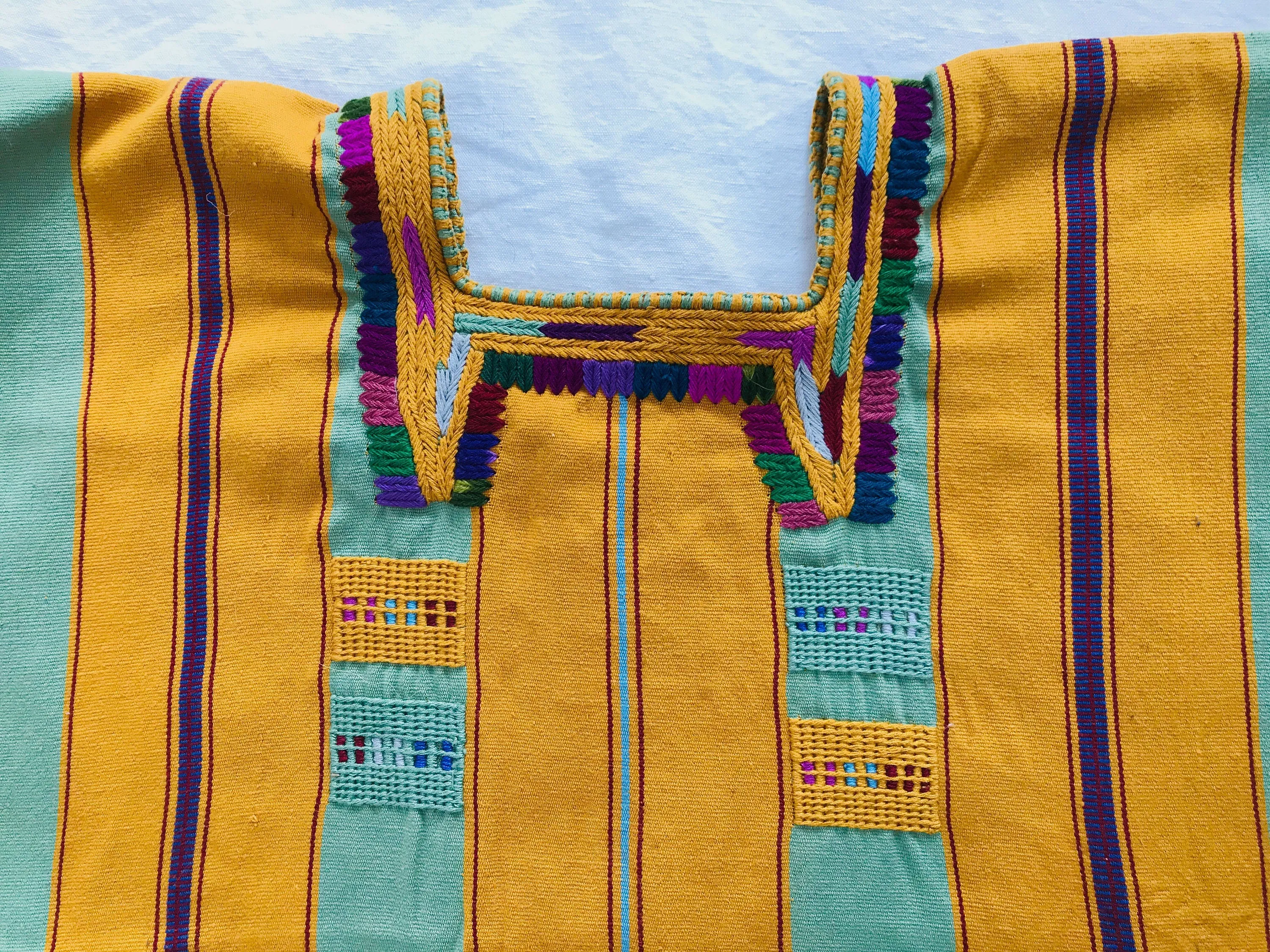 Vintage Oxchuc Mexican Huipil. All Cotton